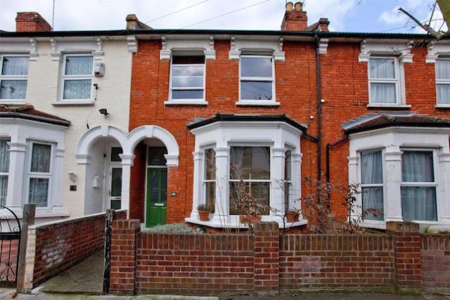  Image of 3 bedroom Terraced house for sale in Sidney Road London N22 at Sidney Road, Bowes Park, London N22