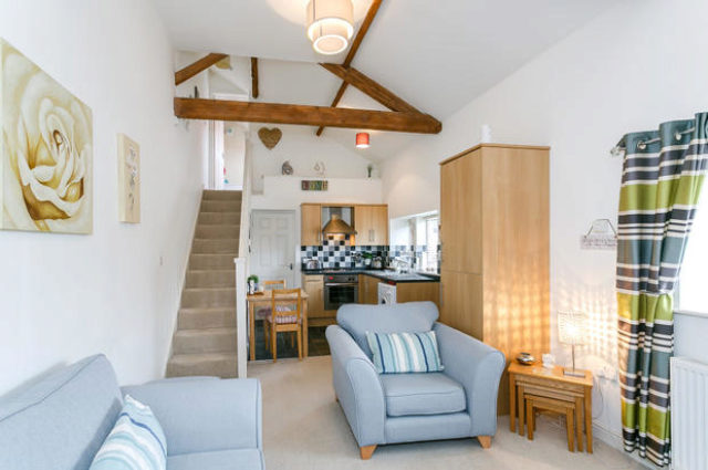  Image of 1 bedroom Terraced house for sale in Lowerhouses Lane Almondbury Huddersfield HD5 at Lowerhouses Lane, Huddersfield HD5