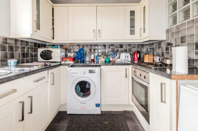  Image of 2 bedroom Flat for sale in Coronation Avenue East Tilbury Tilbury RM18 at East Tilbury, Tilbury RM18