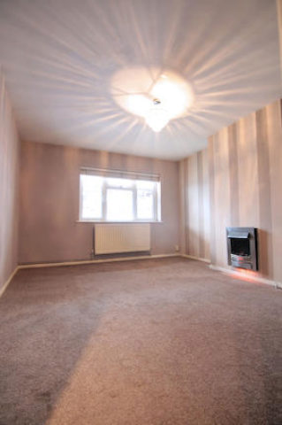  Image of 2 bedroom Maisonette to rent in Whitefoot Lane Bromley BR1 at Whitefoot Lane, Bromley BR1