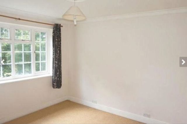  Image of 2 bedroom Maisonette to rent in Ashbourne Avenue Harrow-on-the-Hill Harrow HA2 at Ashbourne Avenue, Harrow-On-The-Hill, Harrow HA2