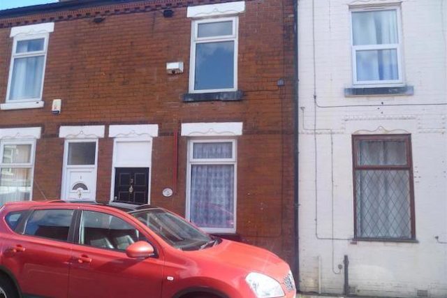  Image of 2 bedroom Terraced house to rent in Winifred Street Eccles Manchester M30 at Winifred Street, Eccles, Manchester M30