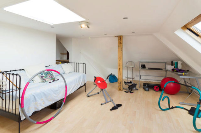  Image of 4 bedroom Detached house for sale in The Bramblings Rustington Littlehampton BN16 at The Bramblings, Littlehampton BN16