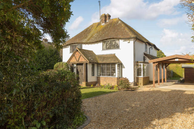  Image of 4 bedroom Detached house for sale in The Bramblings Rustington Littlehampton BN16 at The Bramblings, Littlehampton BN16