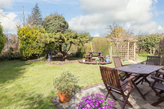  Image of 4 bedroom Detached house for sale in The Bramblings Rustington Littlehampton BN16 at The Bramblings, Littlehampton BN16