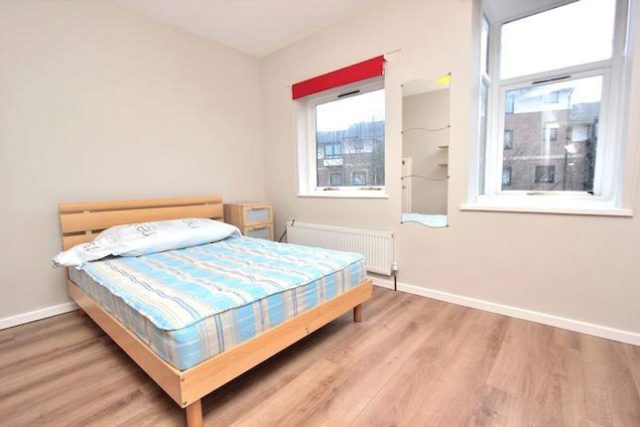  Image of 4 bedroom Terraced house to rent in Royal Hill London SE10 at Royal Hill, Greenwich SE10, Greenwich,