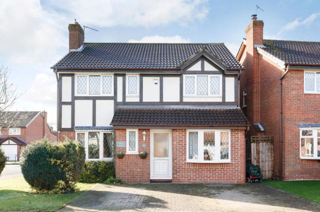  Image of 5 bedroom Detached house for sale in Gawain Grove Stretton Burton-on-Trent DE13 at Gawain Grove, Burton-On-Trent DE13