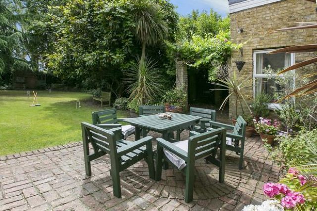  Image of 8 bedroom Detached house for sale in Briar Walk London SW15 at Briar Walk, London SW15