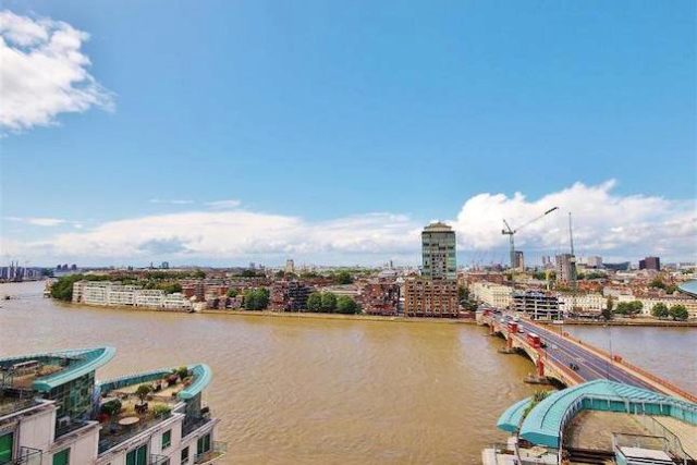  Image of 3 bedroom Flat to rent in St. George Wharf London SW8 at Bridge House, St. George Wharf, Nine Elms, London SW8