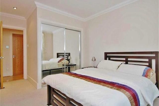  Image of 3 bedroom Flat to rent in St. George Wharf London SW8 at Bridge House, St. George Wharf, Nine Elms, London SW8