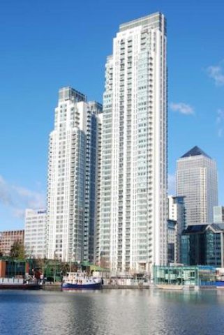  Image of 1 bedroom Flat to rent in Pan Peninsula Square London E14 at Pan Peninsula Square, London E14