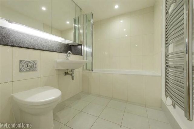  Image of 2 bedroom Flat for sale in St. George Wharf London SW8 at Hamilton House, St George Wharf, Vauxhall, London SW8