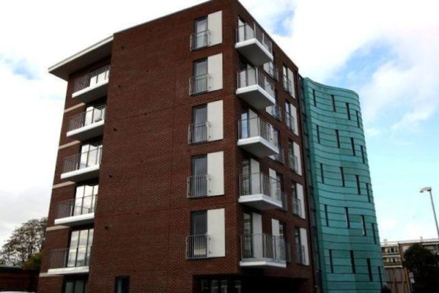 Image of 2 bedroom Flat to rent in Evelyn Street London SE8 at Evelyn Street, London SE8