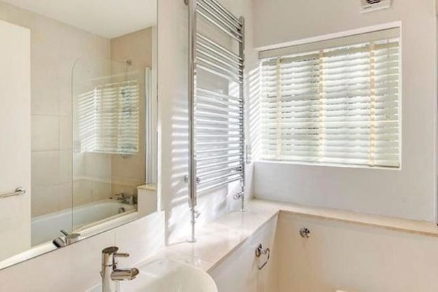  Image of 2 bedroom Flat to rent in Fulham Road London SW3 at Fulham Road, London SW3