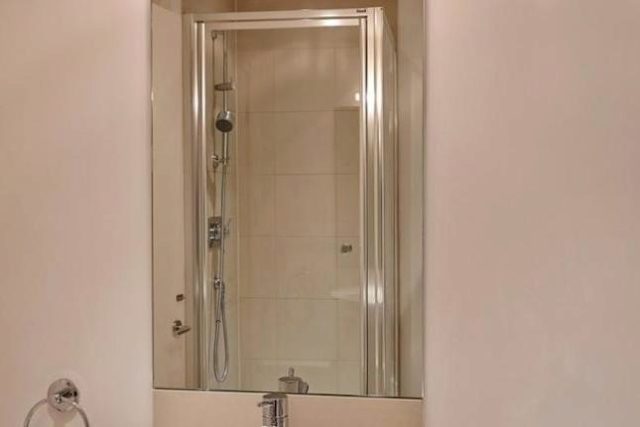  Image of 2 bedroom Flat to rent in Fulham Road London SW3 at Fulham Road, London SW3