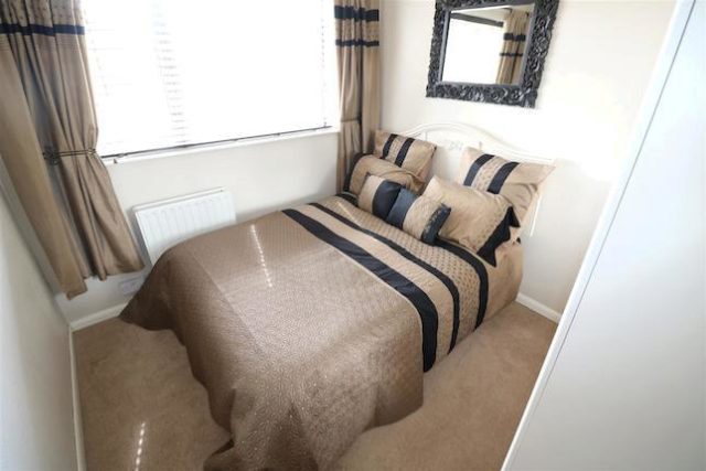  Image of 3 bedroom Detached house for sale in Purbeck Road Rushden NN10 at Purbeck Road, Rushden NN10