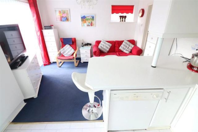  Image of 3 bedroom Detached house for sale in Purbeck Road Rushden NN10 at Purbeck Road, Rushden NN10