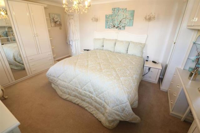  Image of 3 bedroom Detached house for sale in Purbeck Road Rushden NN10 at Purbeck Road, Rushden NN10