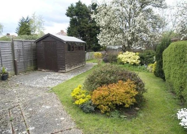  Image of 3 bedroom Semi-Detached house for sale in Station Avenue Ewell Epsom KT19 at Station Avenue, West Ewell, Epsom KT19