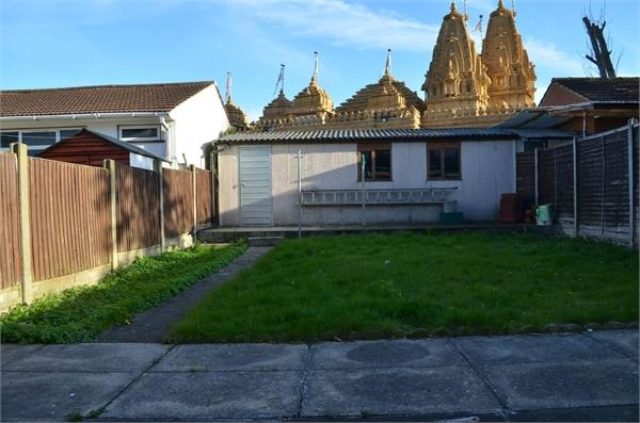  Image of 3 bedroom Semi-Detached house for sale in Braemar Avenue Wembley HA0 at Braemar Avenue, Wembley HA0