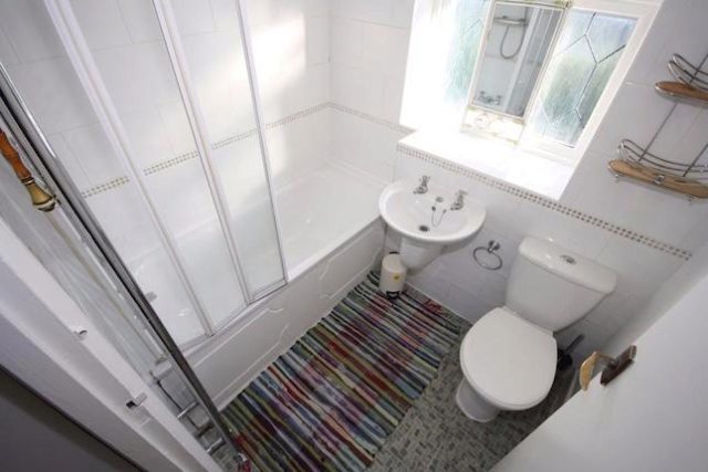  Image of 3 bedroom Semi-Detached house to rent in Parsonage Street London E14 at Parsonage Street, Canary Wharf E14