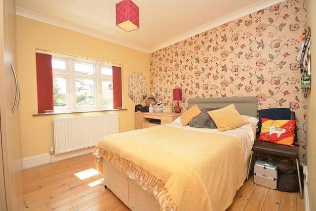  Image of 4 bedroom Detached house for sale in Elm Grove Orpington BR6 at Elm Grove, Orpington BR6