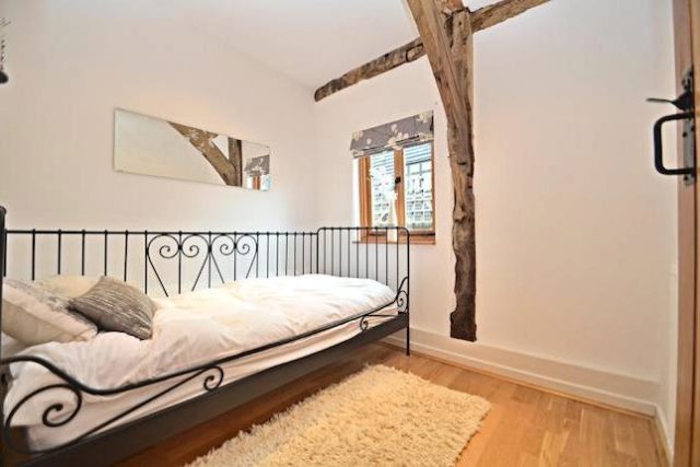  Image of 4 bedroom Detached house for sale in Loxwood Close Orpington BR5 at Loxwood Close, Orpington BR5
