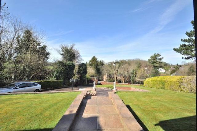  Image of 4 bedroom Detached house for sale in Stonehouse Road Halstead Sevenoaks TN14 at Stonehouse Road, Halstead, Sevenoaks TN14