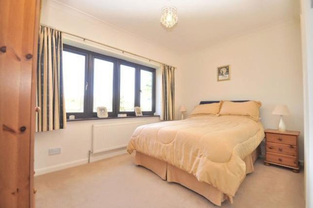  Image of 4 bedroom Detached house for sale in Stonehouse Road Halstead Sevenoaks TN14 at Stonehouse Road, Halstead, Sevenoaks TN14