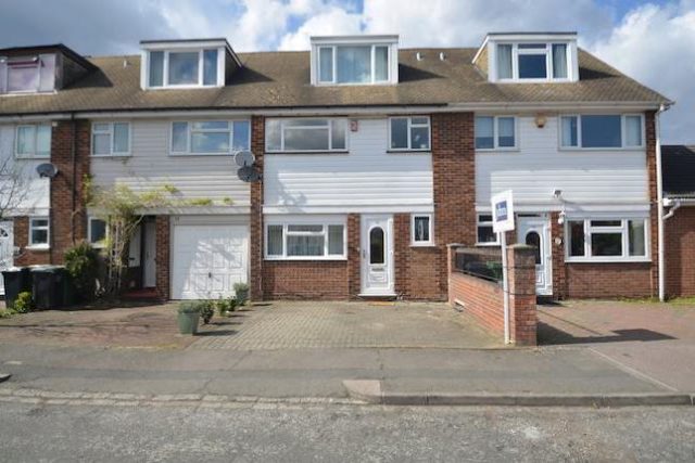  Image of 4 bedroom Town House for sale in Guibal Road London SE12 at Guibal Road, London SE12
