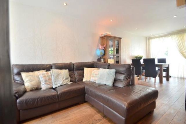 Image of 4 bedroom Town House for sale in Guibal Road London SE12 at Guibal Road, London SE12