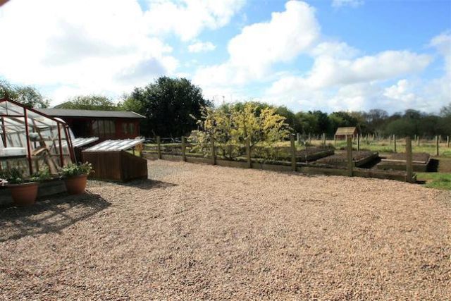  Image of 5 bedroom Houses for sale in Main Street Great Ouseburn York YO26 at Main Street, Great Ouseburn, York YO26