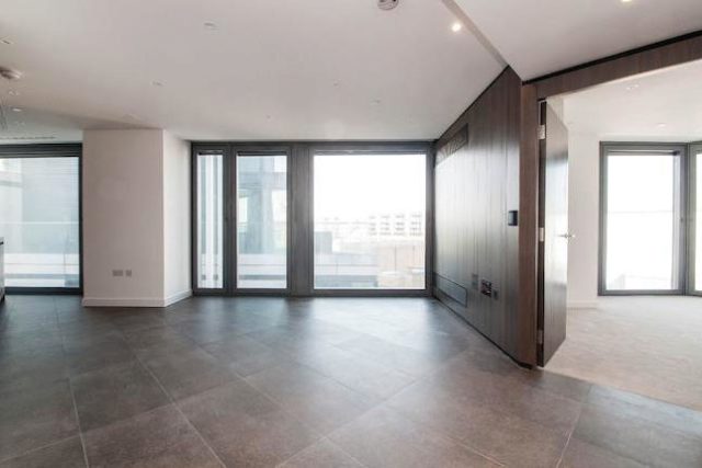  Image of 1 bedroom Flat to rent in City Road London EC1V at Chronicle Tower, 261 City Road, London EC1V