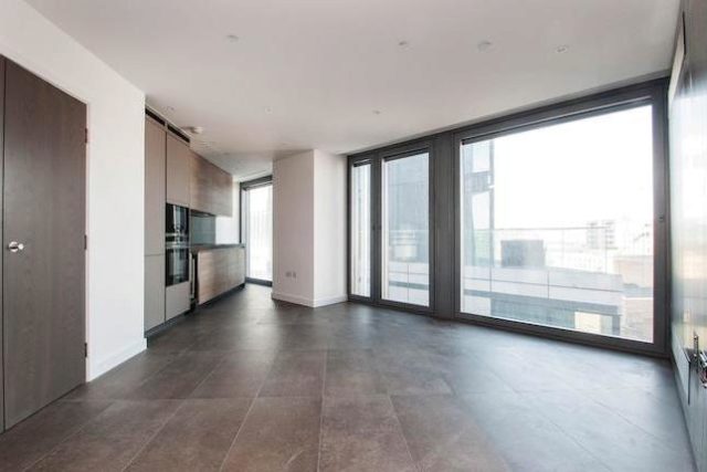  Image of 1 bedroom Flat to rent in City Road London EC1V at Chronicle Tower, 261 City Road, London EC1V