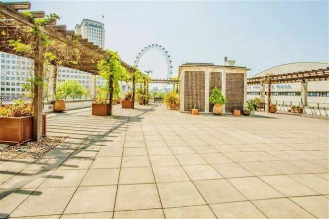  Image of 1 bedroom Flat to rent in Belvedere Road London SE1 at Whitehouse Apartments, South Bank, London SE1