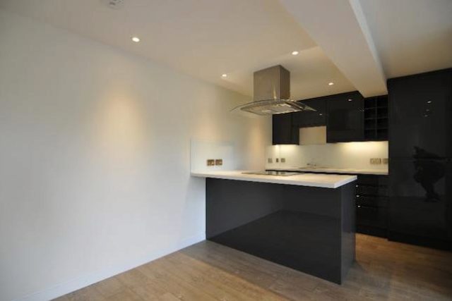  Image of 1 bedroom Flat to rent in Ladysmith Road Enfield EN1 at Ladysmith Road, Enfield, London EN1