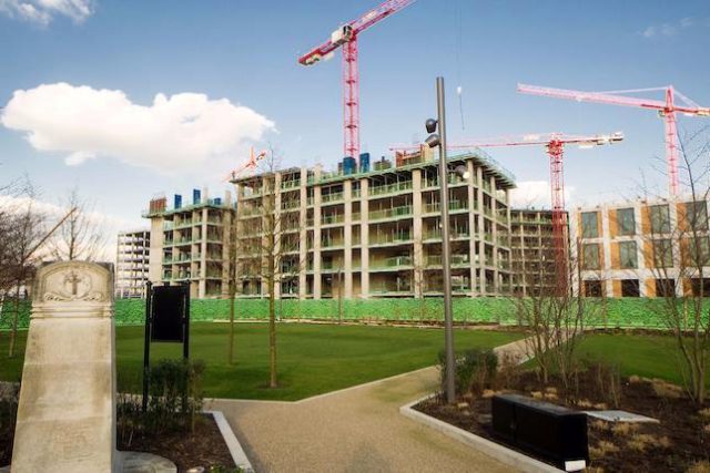  Image of 2 bedroom Flat for sale in Barrier Point Road London E16 at Sienna House, Royal Wharf, London E16