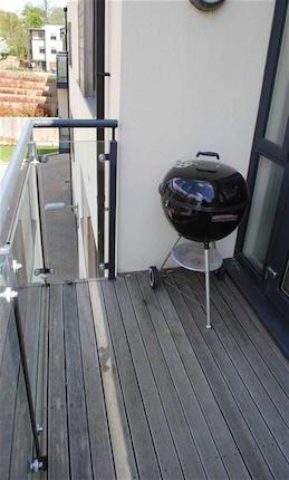  Image of 2 bedroom Flat to rent in Thirleby Road London NW7 at Thirleby Road, Mill Hill, London NW7