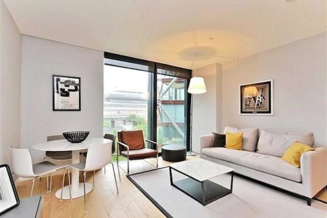  Image of 2 bedroom Flat to rent in Holland Street London SE1 at Neo Bankside, 70 Holland Street, Bankside, London SE1