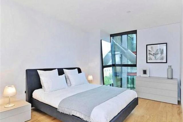  Image of 2 bedroom Flat to rent in Holland Street London SE1 at Neo Bankside, 70 Holland Street, Bankside, London SE1
