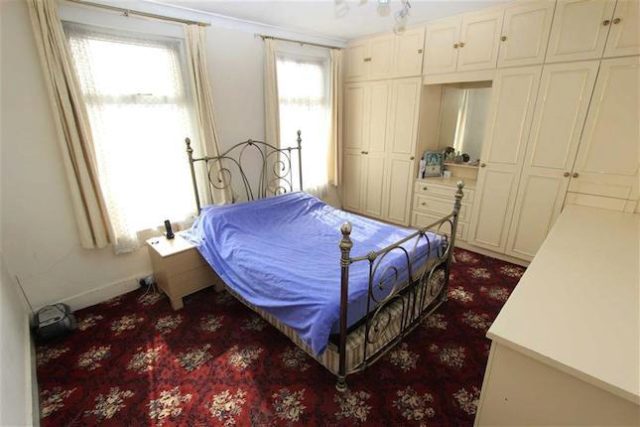  Image of 3 bedroom Property to rent in Green Lane Ilford IG1 at Green Lane, Ilford, Essex IG1
