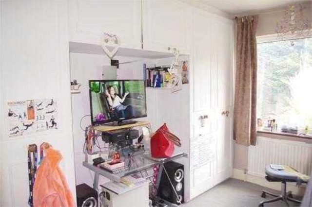  Image of 3 bedroom Terraced house for sale in Walden Avenue Chislehurst BR7 at Walden Avenue, Chislehurst BR7