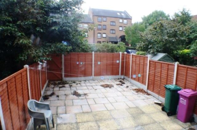  Image of 4 bedroom Terraced house to rent in Manchester Road London E14 at Manchester Road, Isle Of Dogs E14
