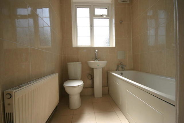  Image of 4 bedroom Terraced house to rent in Manchester Road London E14 at Manchester Road, Isle Of Dogs E14
