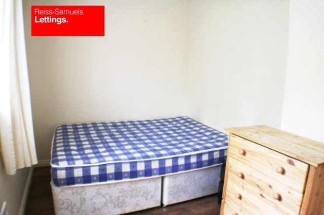  Image of 4 bedroom Town House to rent in Cahir Street London E14 at Cahir Street, Isle Of Dogs, Docklands E14