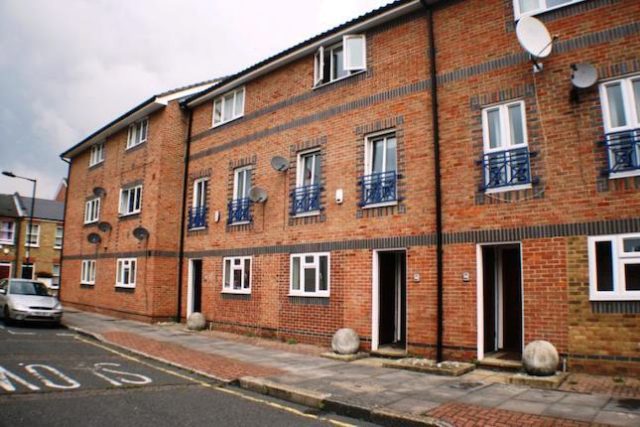  Image of 4 bedroom Town House to rent in Cahir Street London E14 at Cahir Street, Isle Of Dogs, Docklands E14