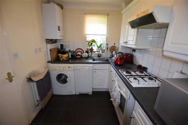  Image of 2 bedroom Flat for sale in Field Mead London NW9 at Field Mead, London, London NW9