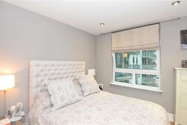  Image of 2 bedroom Flat to rent in St. George Wharf London SW8 at Drake House, St George Wharf, Vauxhall, London SW8