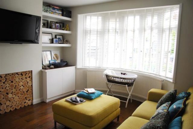  Image of 3 bedroom Detached house for sale in Devon Road Swindon SN2 at Devon Road, Swindon SN2
