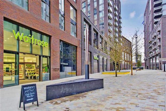  Image of 2 bedroom Flat to rent in Kirtling Street London SW8 at Capital Building, Embassy Gardens, London SW8
